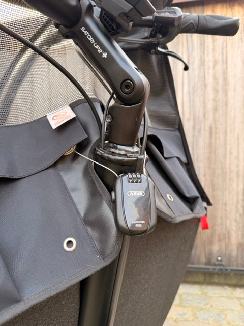 Abus Combiflex Stopover 65 | Regenhuif Slot Urban Arrow | Dolly