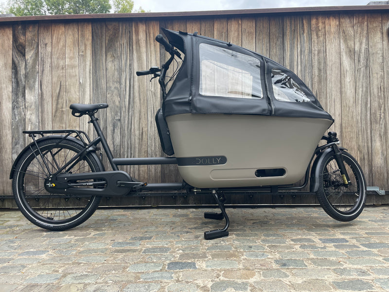 DEMO Dolly Joy Black Hazelnut