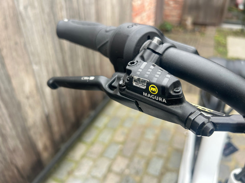 Urban Arrow Family Cargoline Wit