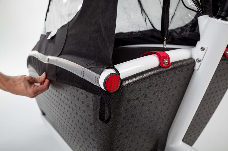 Regenhuif Essential | Urban Arrow Family