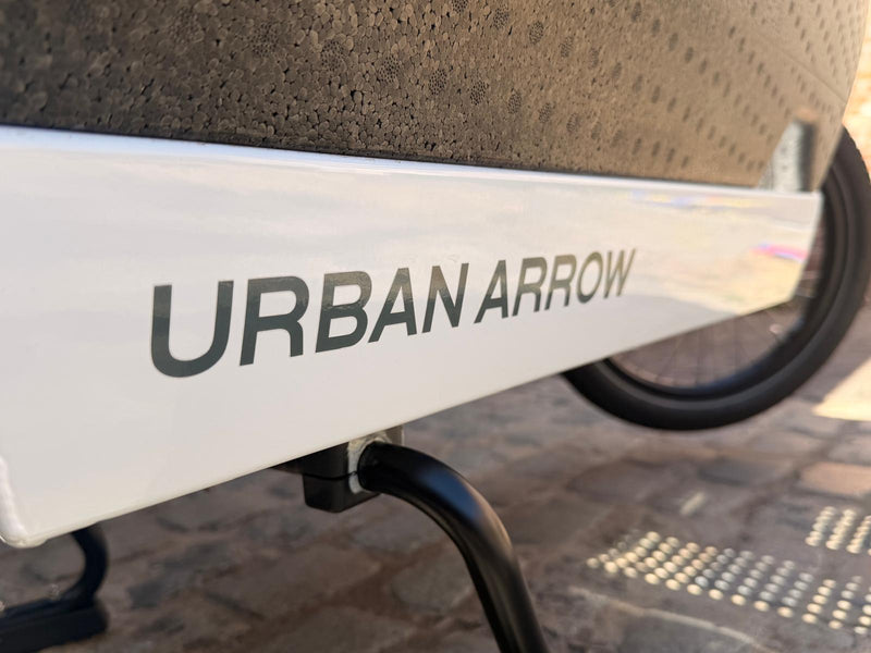 Urban Arrow Family