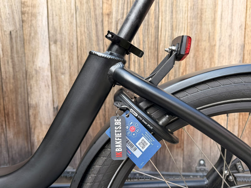 Urban Arrow Family Black