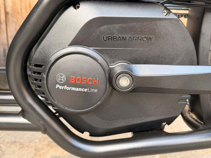 Urban Arrow Family Black